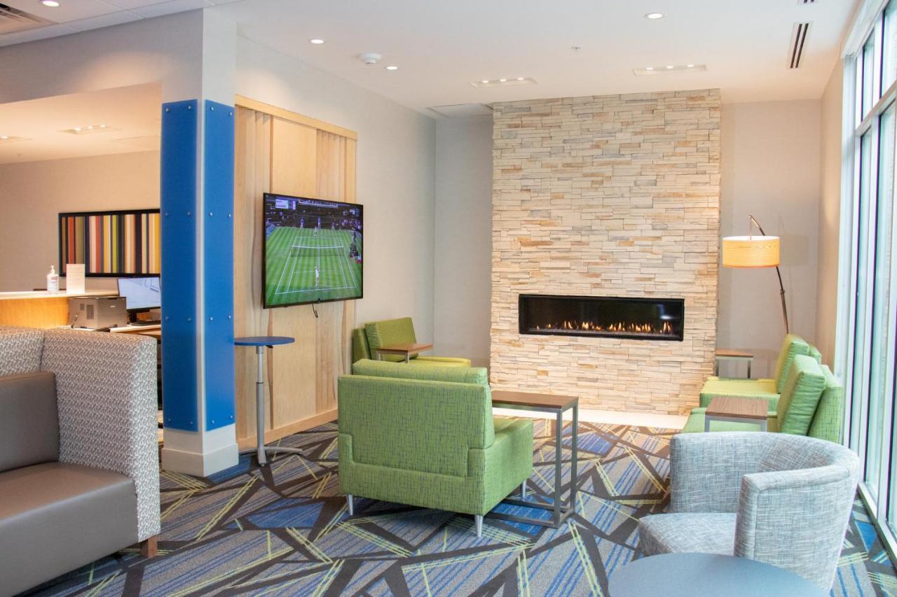 Holiday Inn Express & Suites Tuscaloosa East By Ihg Exterior foto